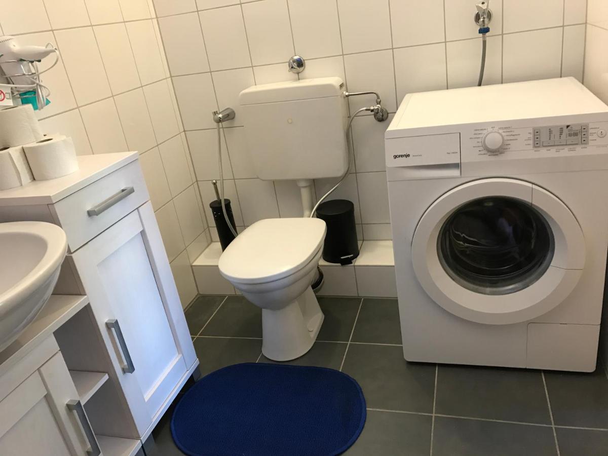 Big Dream Apartment Hannover Bagian luar foto