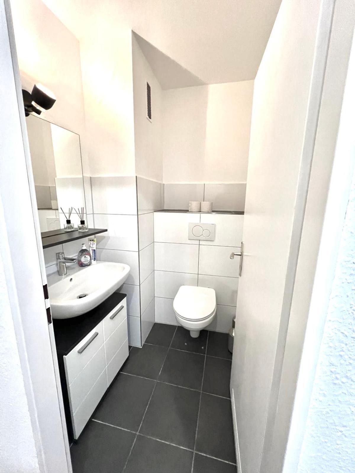 Big Dream Apartment Hannover Bagian luar foto